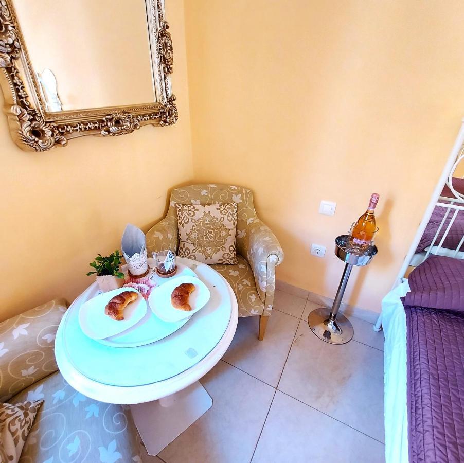 Small Apartment, Adeje House Wifi Free Costa Adeje  Exterior photo